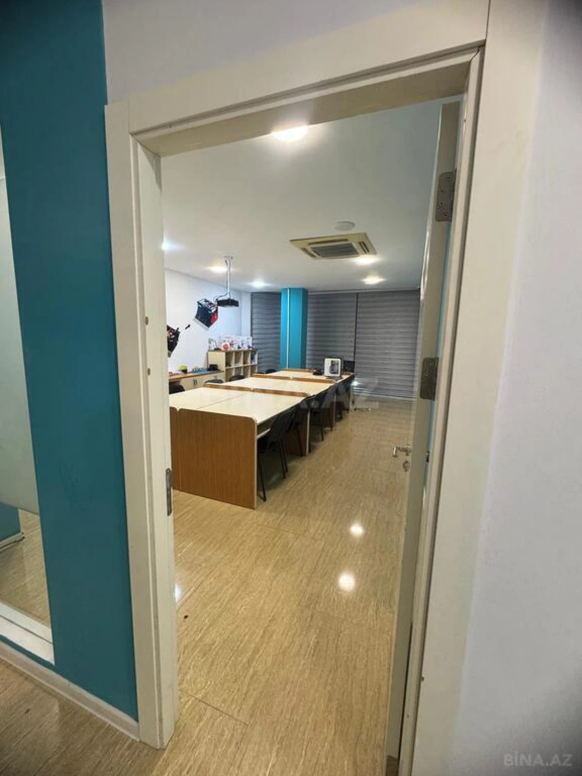 Kirayə verilir 3 otaqlı ofis 150 m²