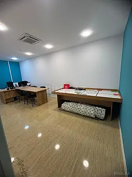 Kirayə verilir 3 otaqlı ofis 150 m²