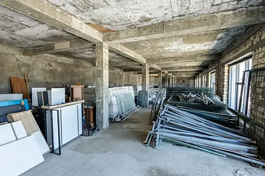 Satılır obyekt 1000 m²