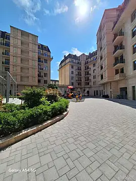 Satılır 4 otaqlı mənzil 154 m² — Bakı 4 otaq 154.00 m²