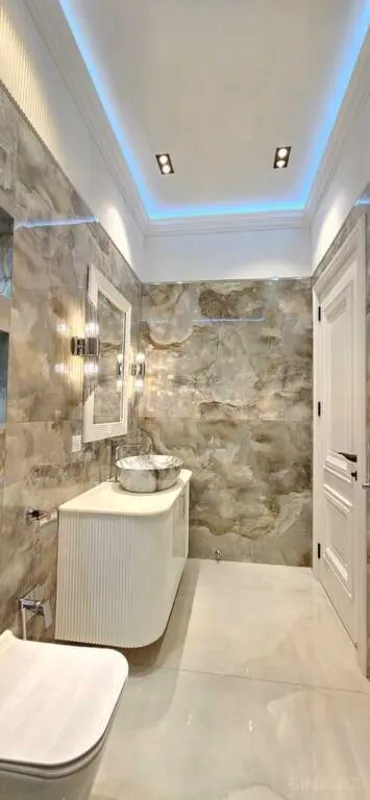 Satılır 3 otaqlı mənzil 150 m²