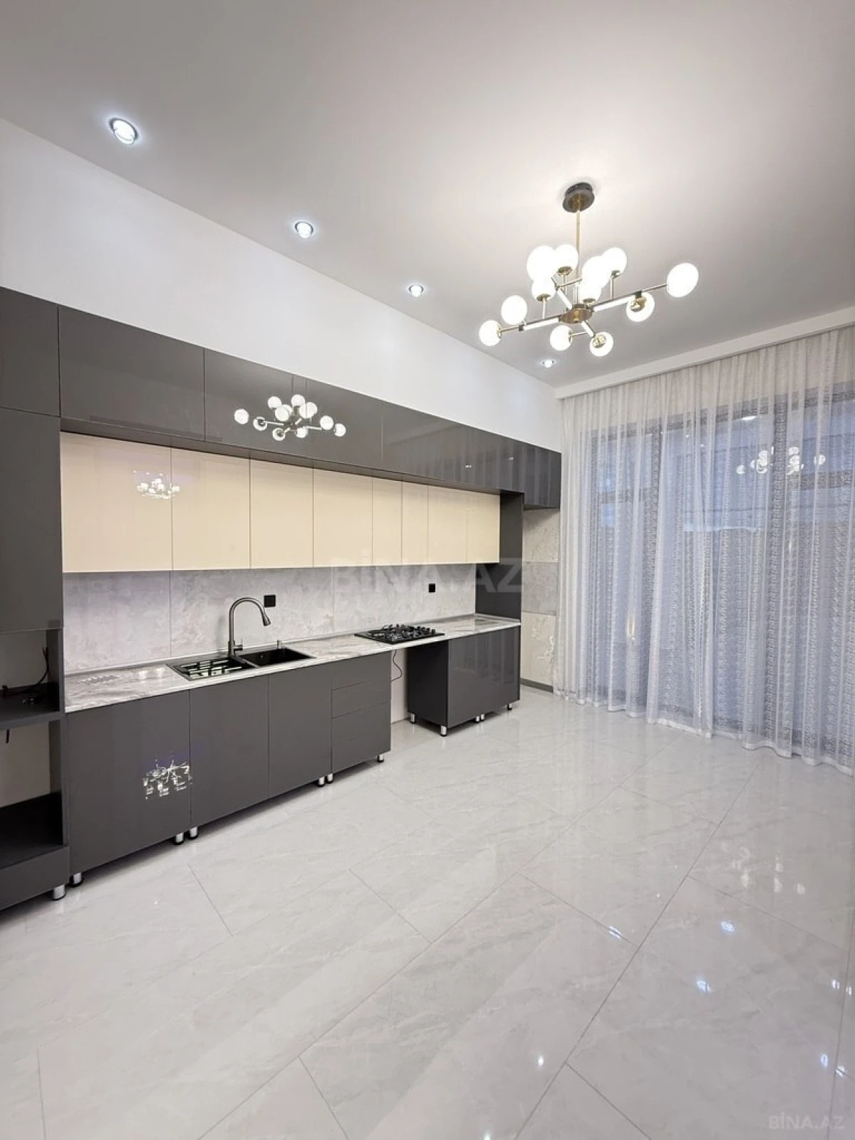 Satılır 4 otaqlı həyət evi 150 m²
