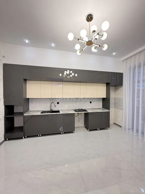 Satılır 4 otaqlı həyət evi 150 m²