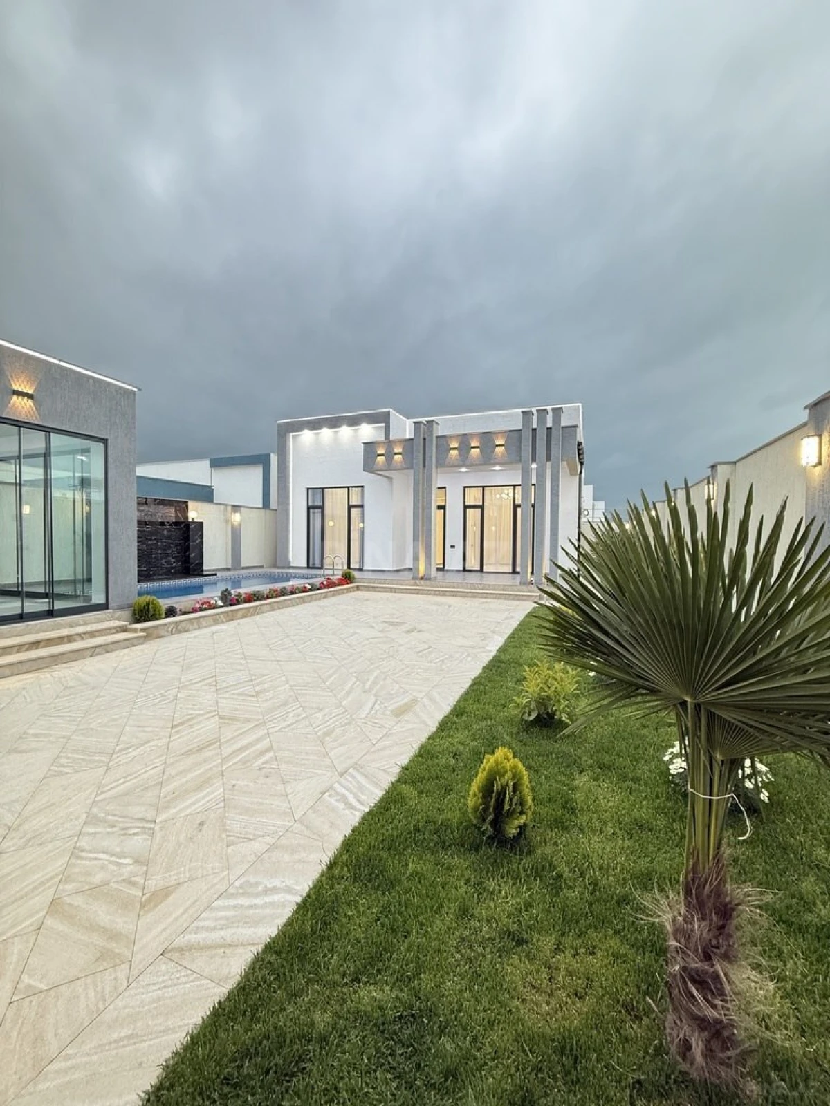 Satılır 4 otaqlı həyət evi 150 m²
