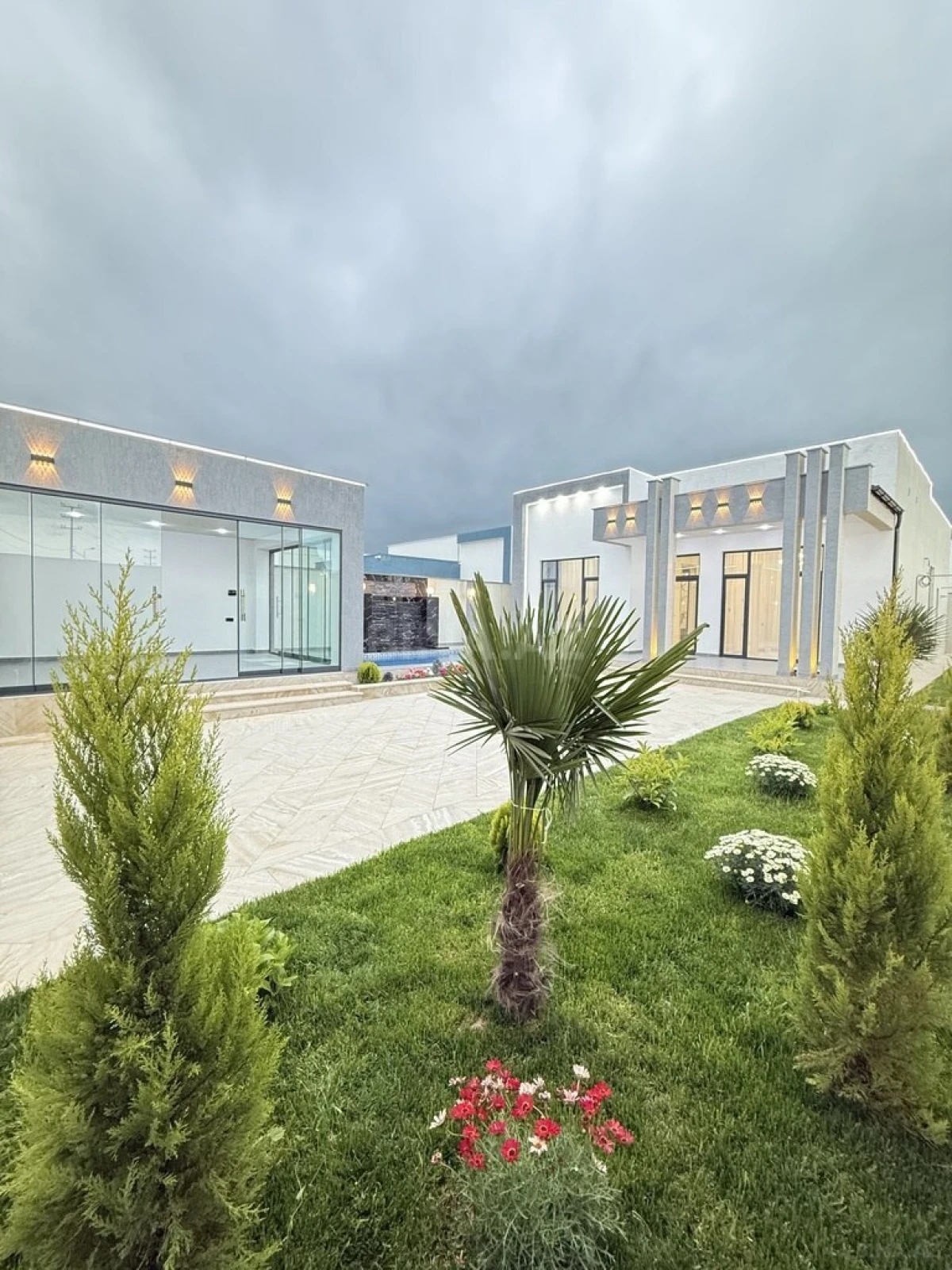 Satılır 4 otaqlı həyət evi 150 m²