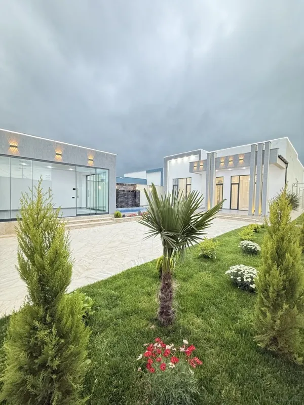 Satılır 4 otaqlı həyət evi 150 m²