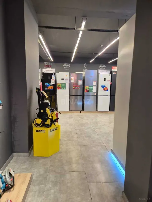 Satılır obyekt 750 m²