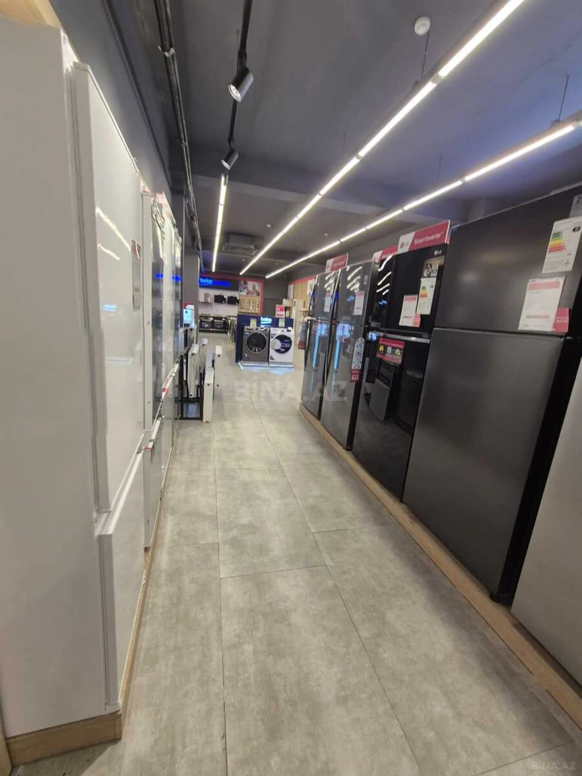 Satılır obyekt 750 m²