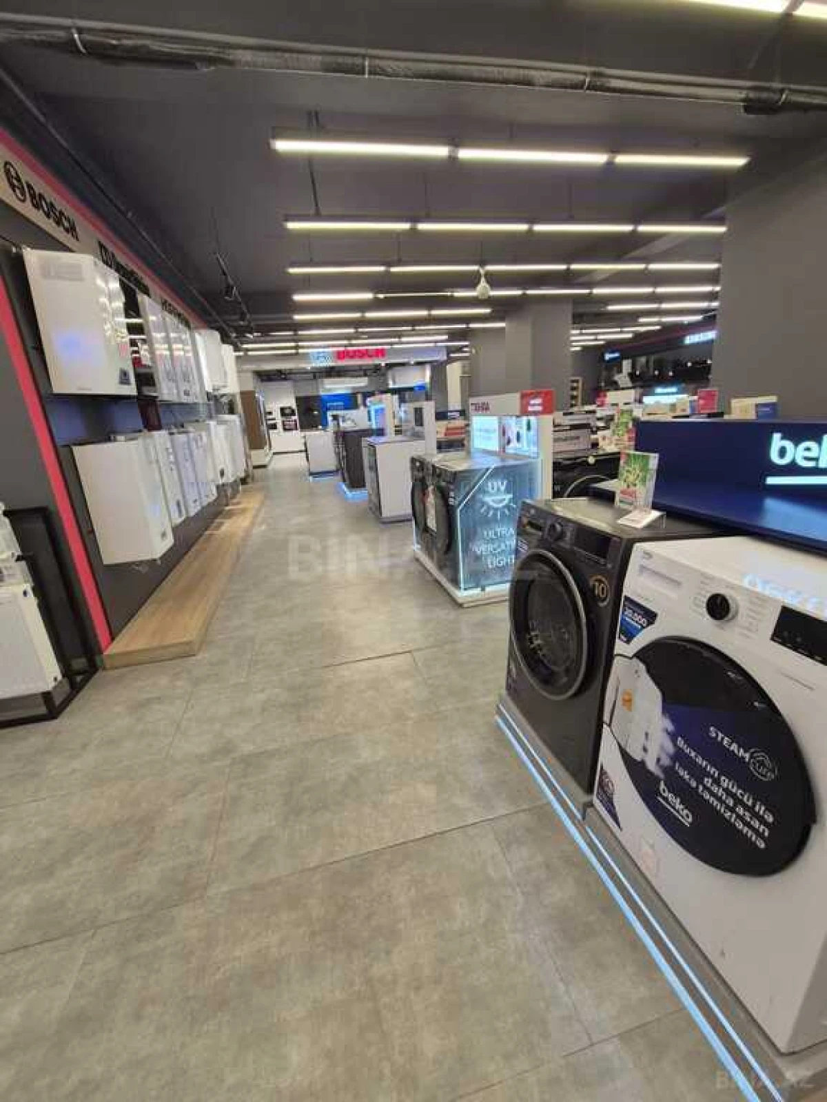 Satılır obyekt 750 m²