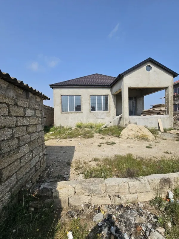 Satılır 4 otaqlı həyət evi 150 m²