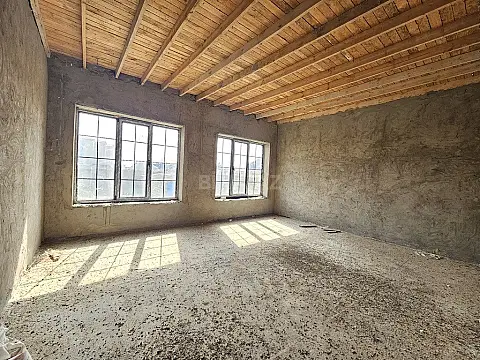 Satılır 4 otaqlı həyət evi 150 m²