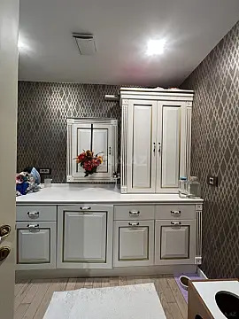 Kirayə verilir 3 otaqlı mənzil 150 m²