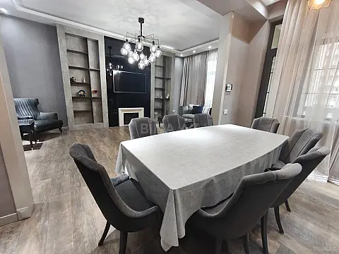 Kirayə verilir 3 otaqlı mənzil 120 m²