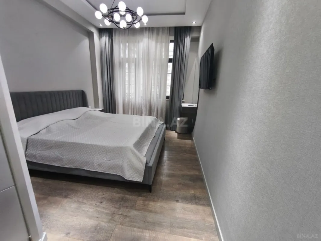 Kirayə verilir 3 otaqlı mənzil 120 m²