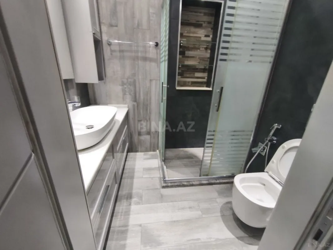 Kirayə verilir 3 otaqlı mənzil 120 m²