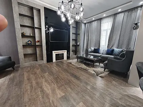 Kirayə verilir 3 otaqlı mənzil 120 m²