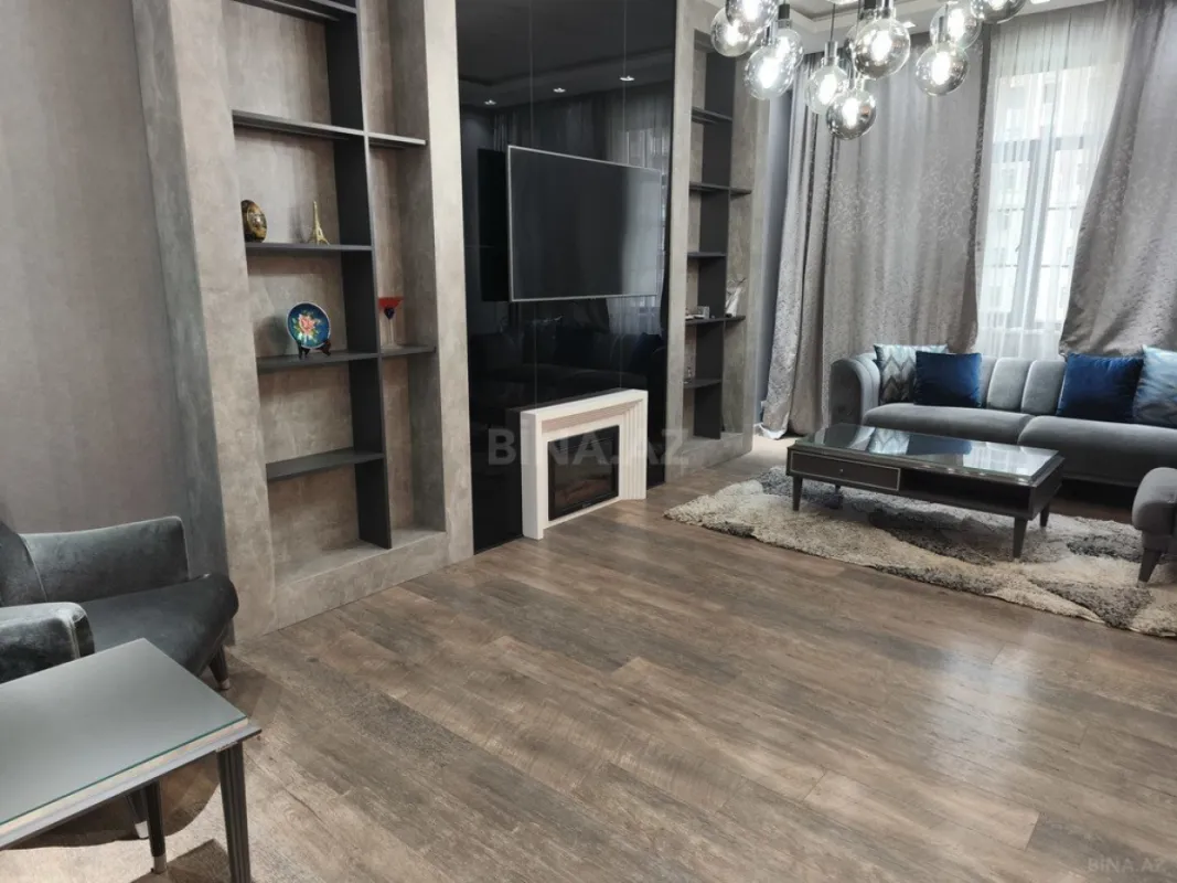 Kirayə verilir 3 otaqlı mənzil 120 m²