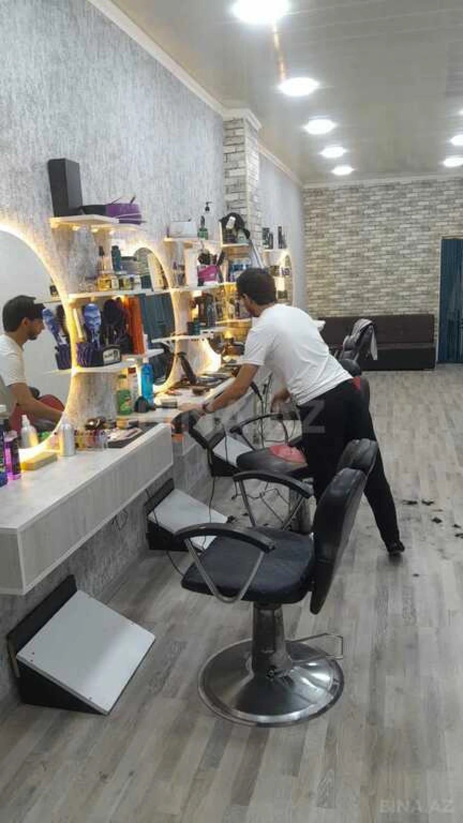 Satılır obyekt 34 m²