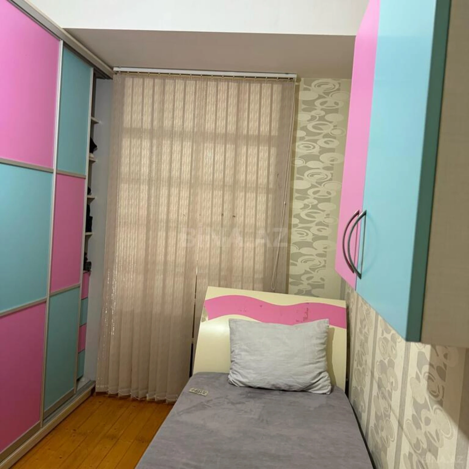 Satılır 3 otaqlı mənzil 95 m²