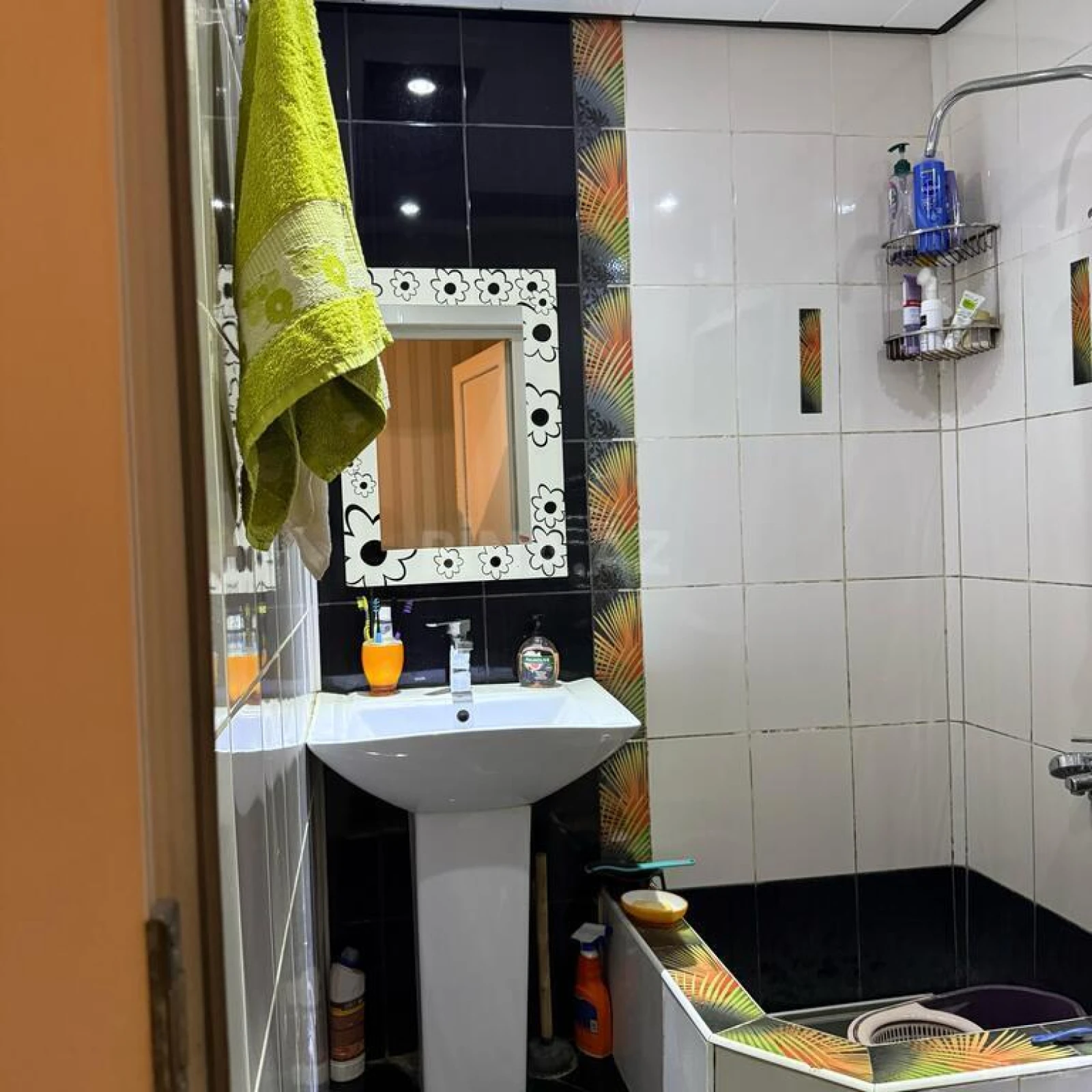 Satılır 3 otaqlı mənzil 95 m²