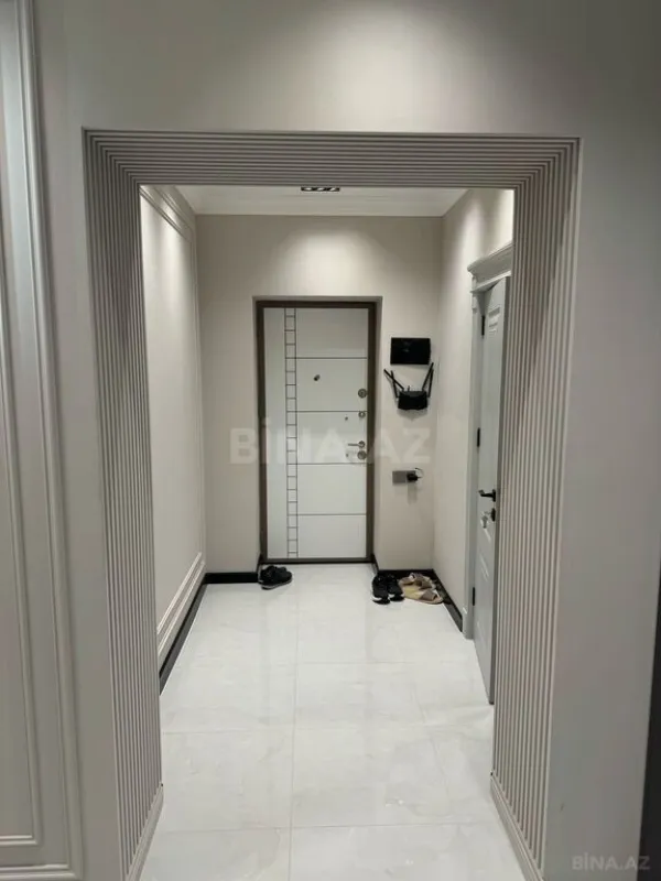 Kirayə verilir 3 otaqlı mənzil 150 m²
