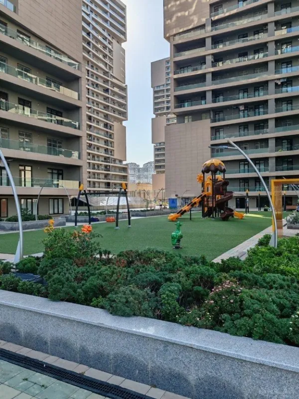 Kirayə verilir 3 otaqlı mənzil 150 m²