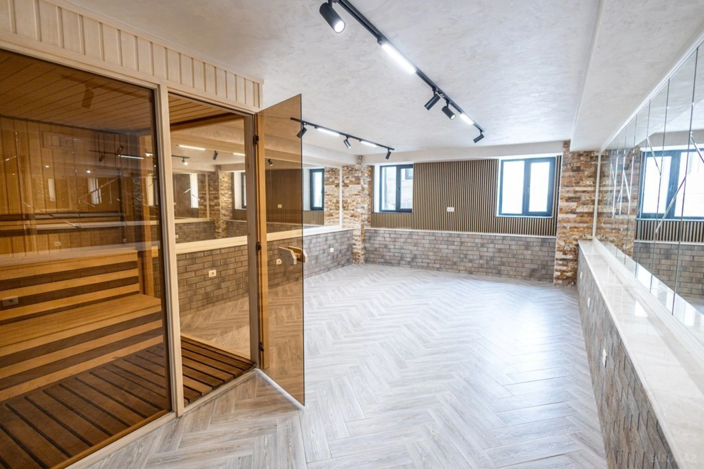 Satılır həyət evi 950 m²