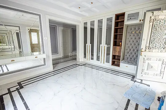 Satılır həyət evi 950 m²