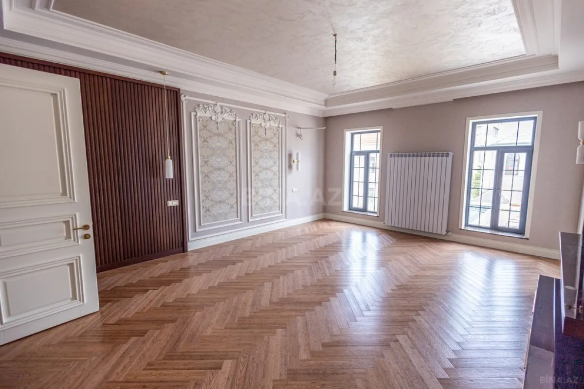 Satılır həyət evi 950 m²