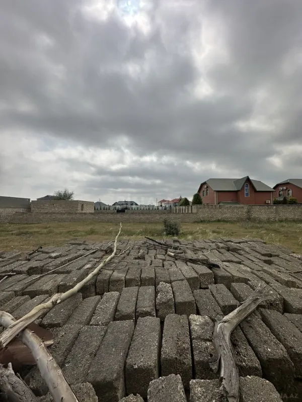 Satılır torpaq sahəsi 12 m²