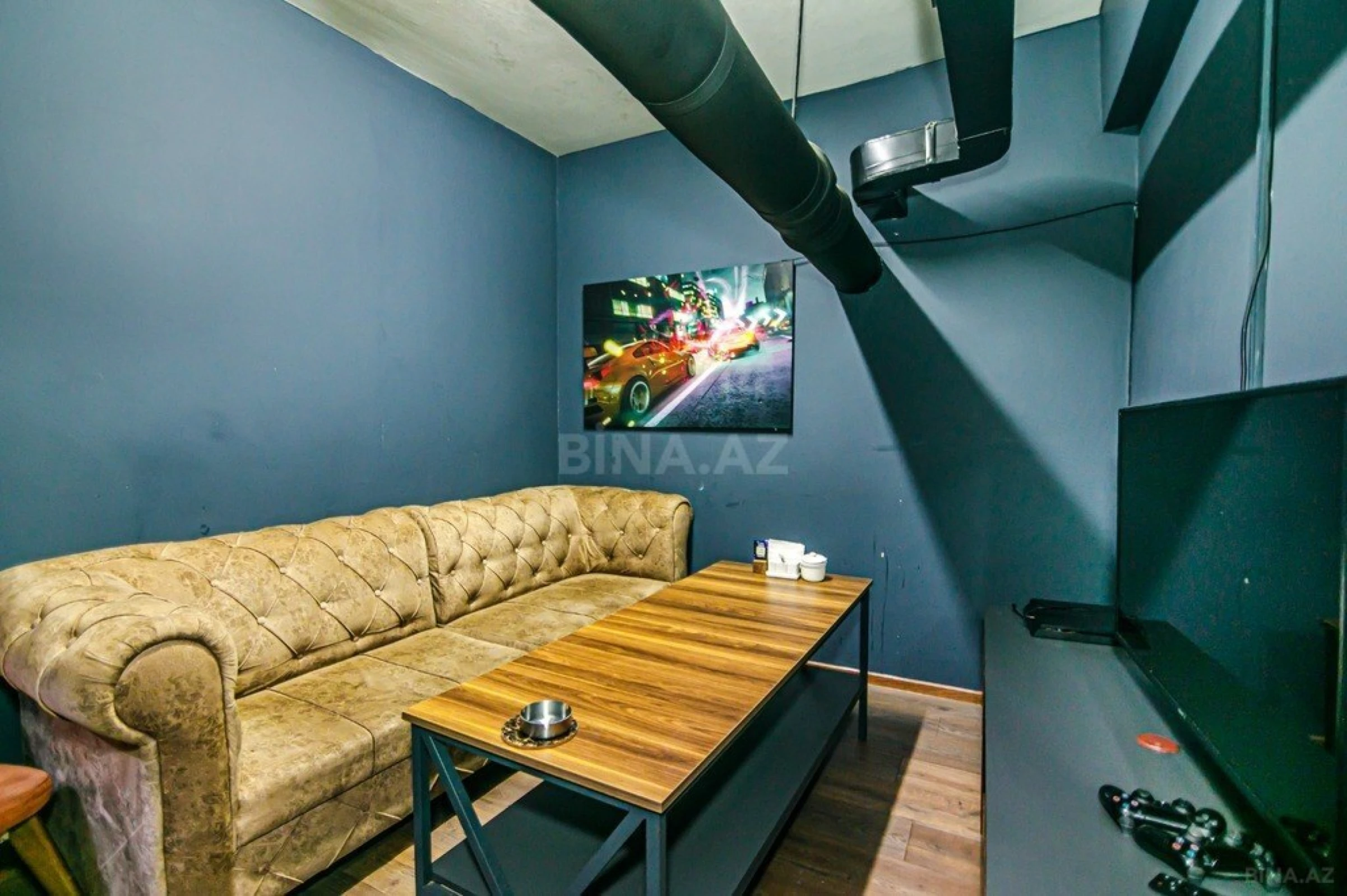 Satılır obyekt 442.1 m²