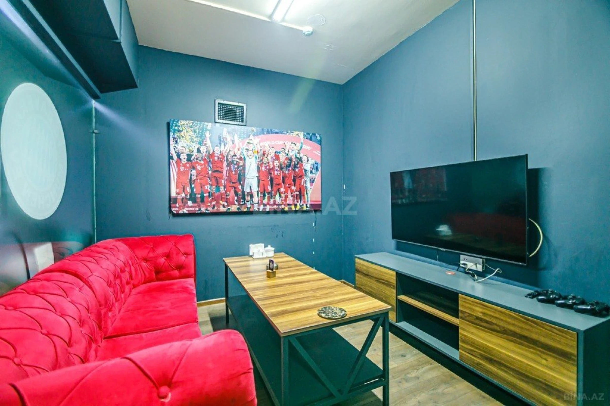 Satılır obyekt 442.1 m²