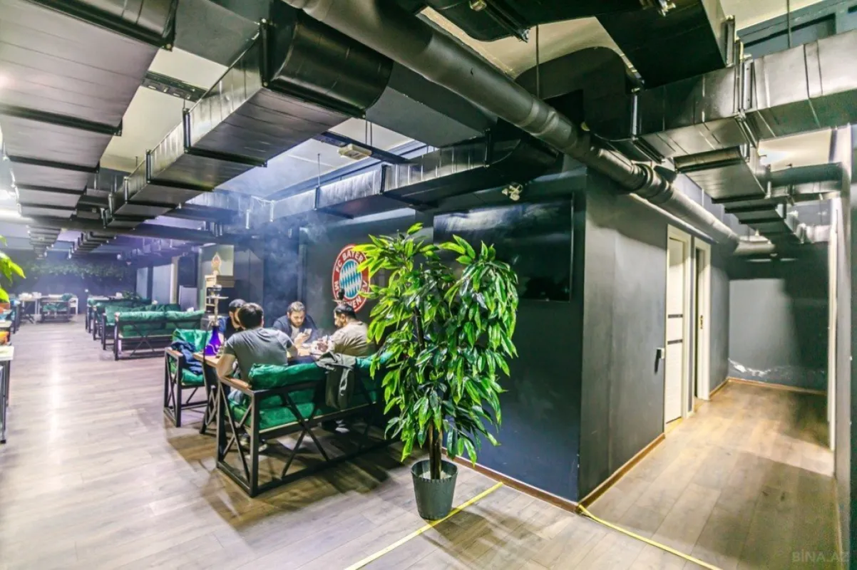 Satılır obyekt 442.1 m²