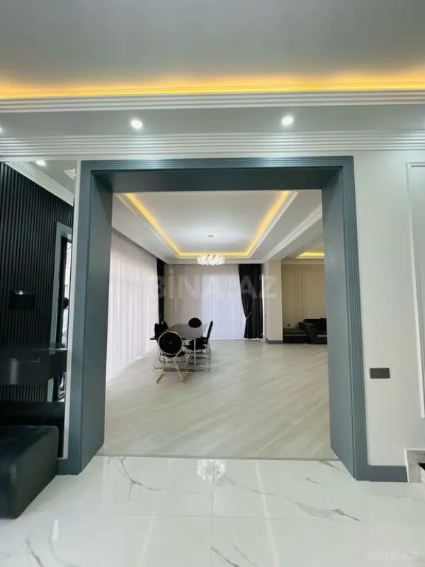 Kirayə verilir 6 otaqlı həyət evi 360 m²