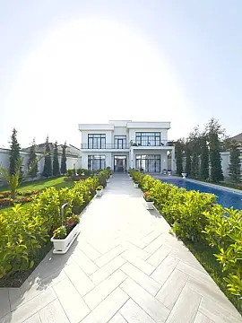 Satılır 5 otaqlı həyət evi 400 m²