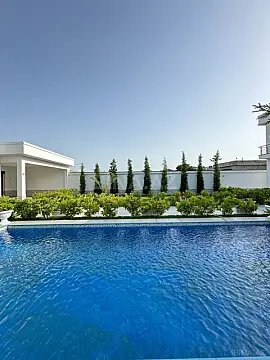 Satılır 5 otaqlı həyət evi 400 m²