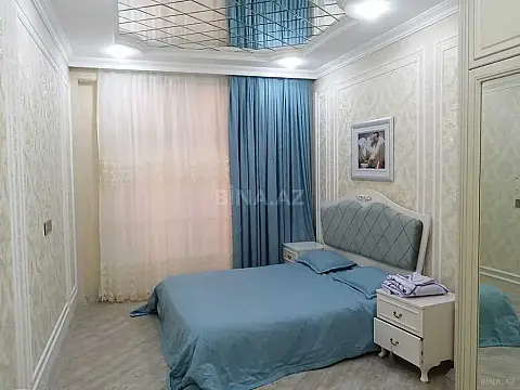 Kirayə verilir 3 otaqlı mənzil 160 m²