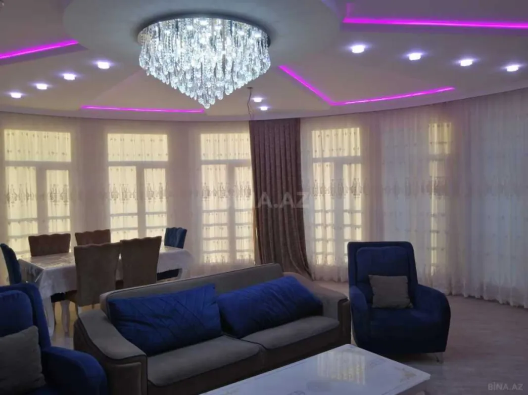 Kirayə verilir 3 otaqlı mənzil 160 m²