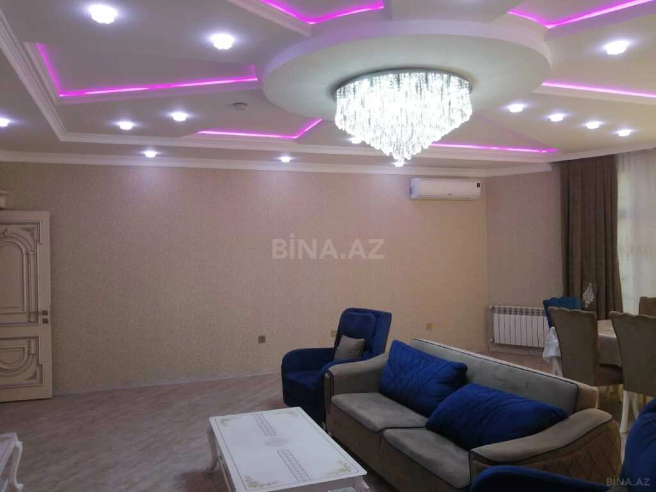Kirayə verilir 3 otaqlı mənzil 160 m²