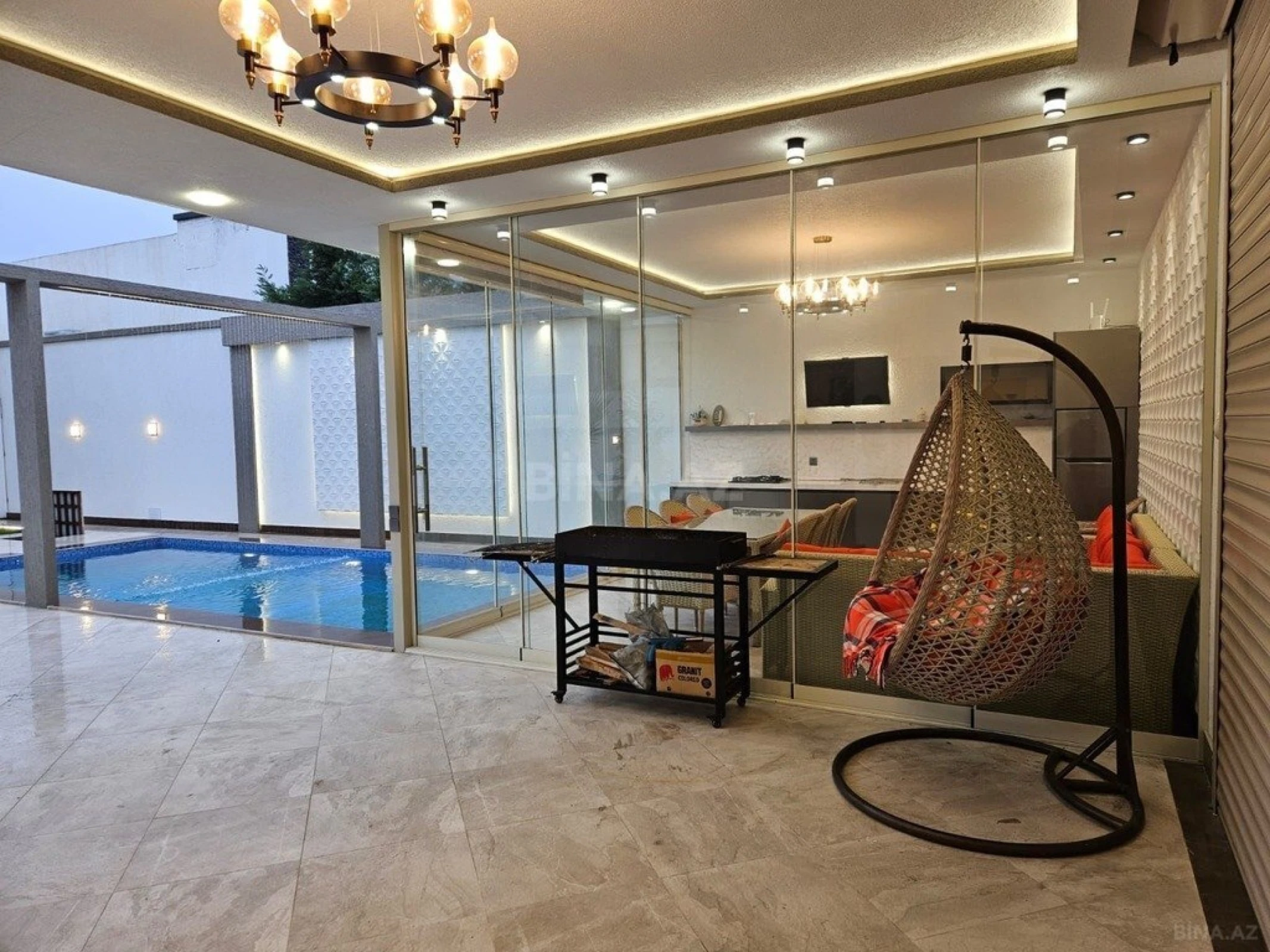 Kirayə verilir 4 otaqlı həyət evi 200 m²