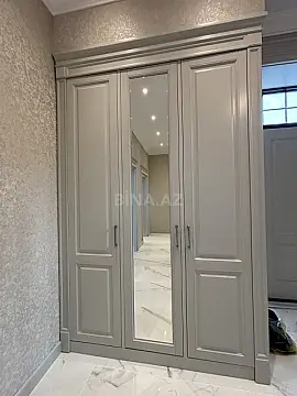 Satılır 5 otaqlı həyət evi 380 m²