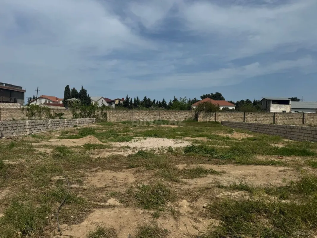 Satılır torpaq sahəsi 6 m²
