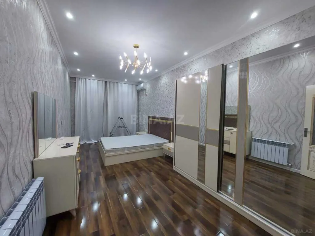 Kirayə verilir 2 otaqlı mənzil 100 m²