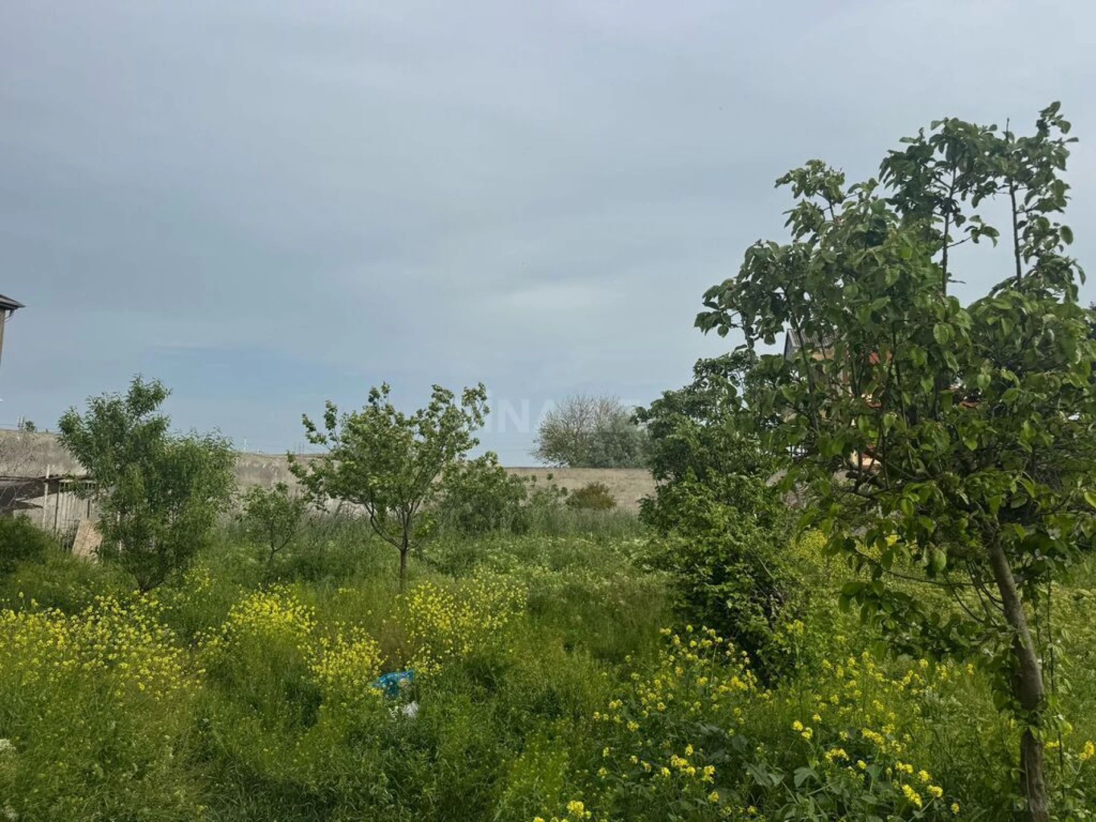 Satılır torpaq sahəsi 15 m²