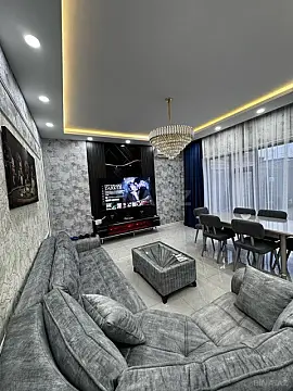 Kirayə verilir 4 otaqlı həyət evi 180 m²
