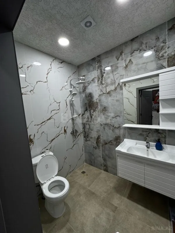 Kirayə verilir 4 otaqlı həyət evi 180 m²