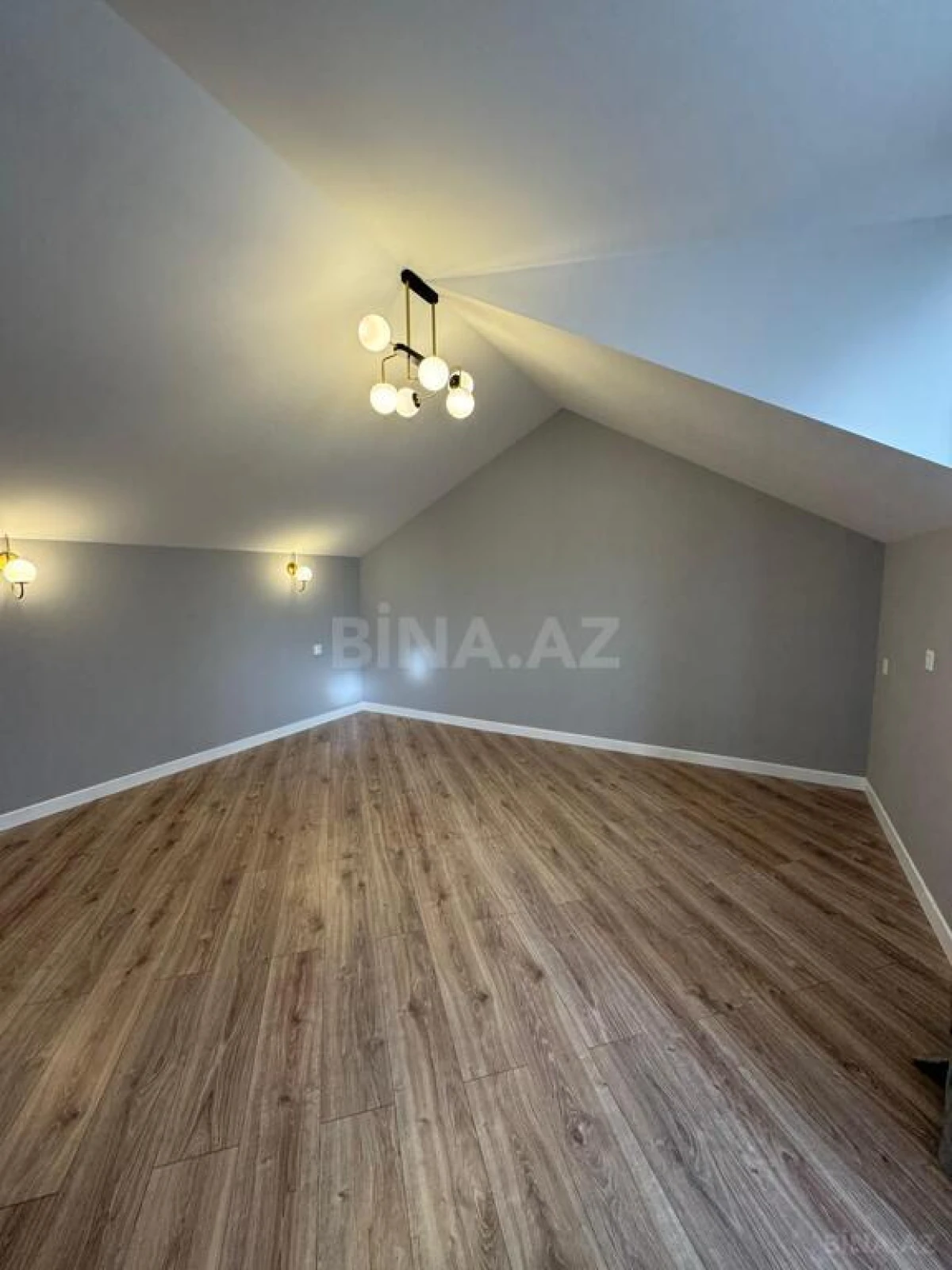 Satılır 4 otaqlı həyət evi 150 m²