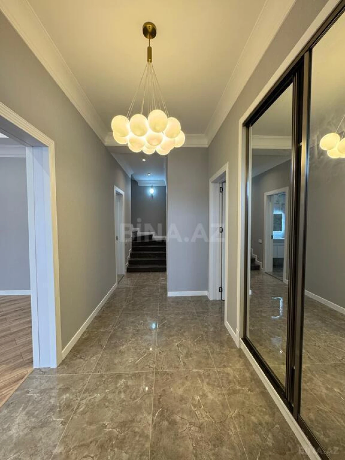 Satılır 4 otaqlı həyət evi 150 m²