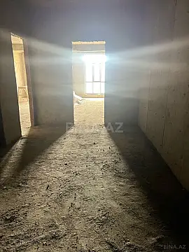 Satılır 2 otaqlı mənzil 82 m²