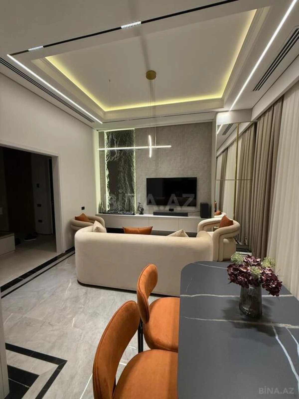 Kirayə verilir 3 otaqlı mənzil 100 m²